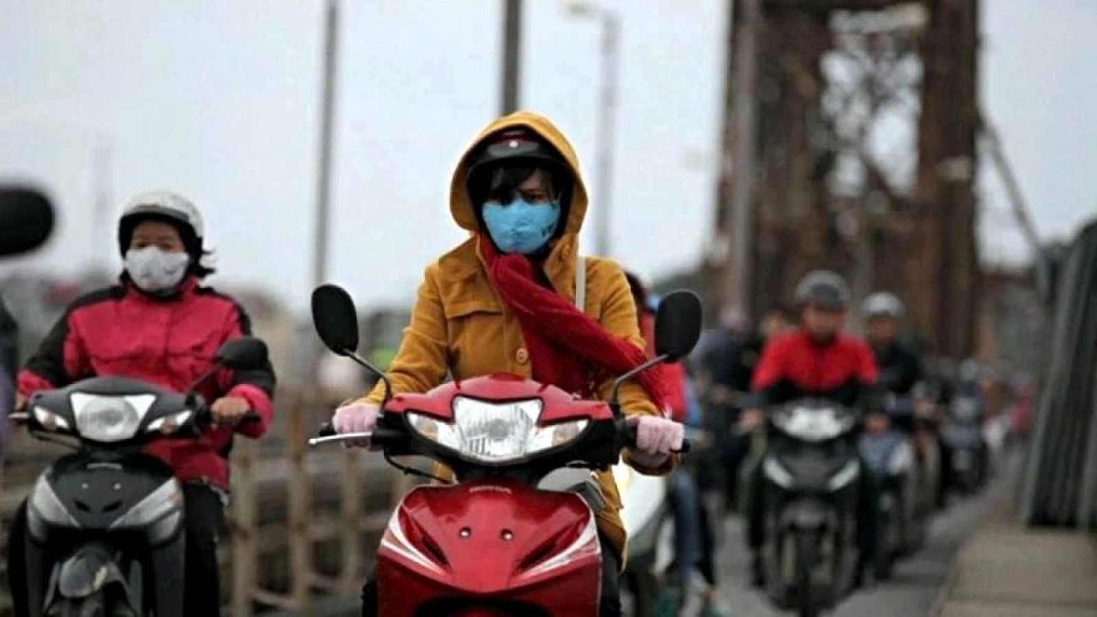 Cold air intensifies, mountain temperatures fall below 7°C