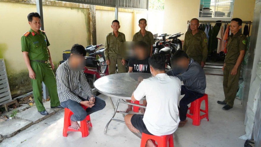 Đồng Tháp xử lý 4 đối tượng tàng trữ và tổ chức sử dụng trái phép chất ma túy