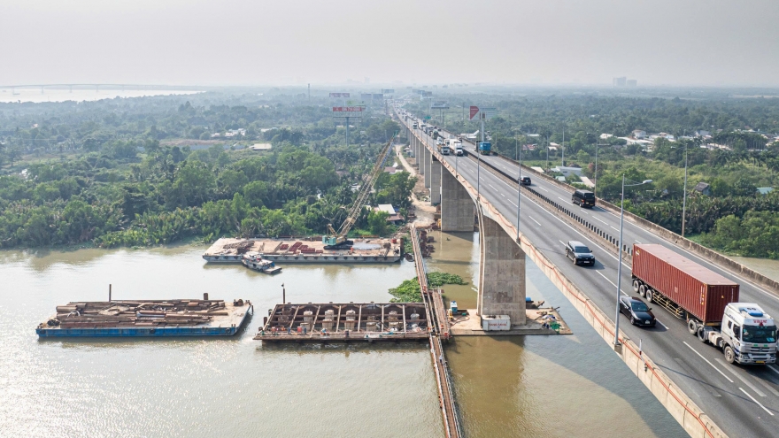 Thủ tướng yêu cầu đẩy nhanh giải phóng mặt bằng cao tốc TP.HCM - Long Thành