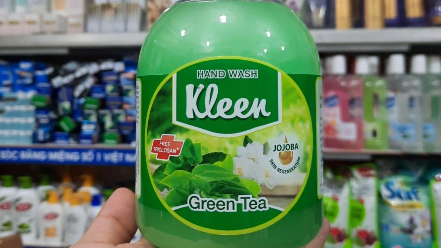 Điểm danh loạt sữa rửa mặt, dầu gội trị gầu, dung dịch vệ sinh bị Bộ Y tế thu hồi