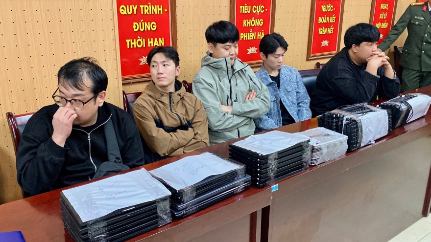 Nhóm đối tượng người nước ngoài thuê biệt thự để lừa đảo qua mạng tại Hà Nội