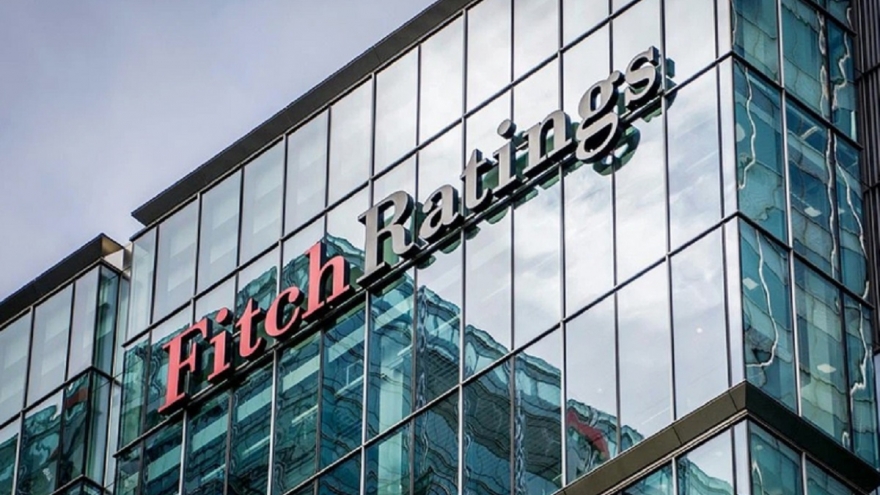 Fitch Ratings nâng xếp hạng tín nhiệm công cụ nợ dài hạn cao cấp của Việt Nam
