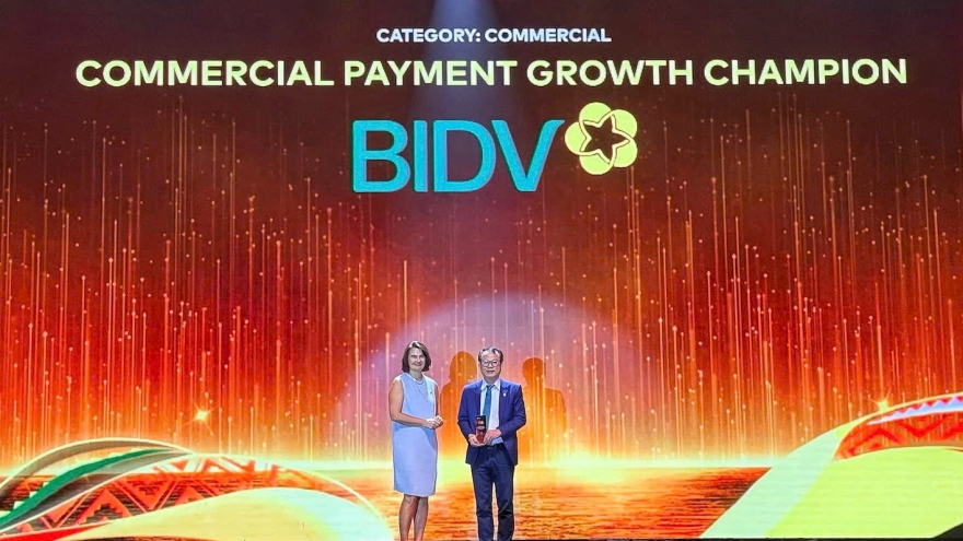 BIDV liên tiếp nhận giải thưởng quốc tế về thẻ doanh nghiệp