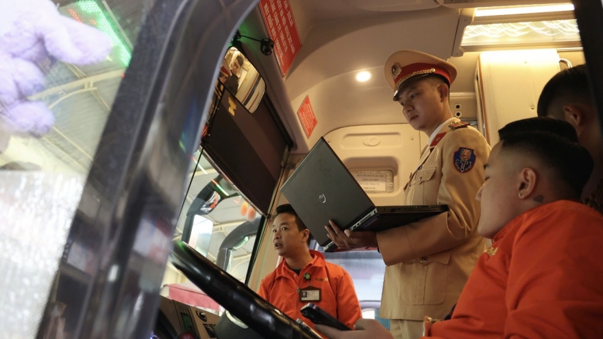 CSGT trực tiếp giám sát ATGT của doanh nghiệp: Ngăn tai nạn từ sớm, từ xa