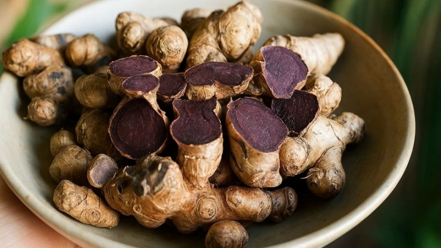 Gừng đen - “trợ thủ” giảm cân tự nhiên: Uống sao cho đúng?