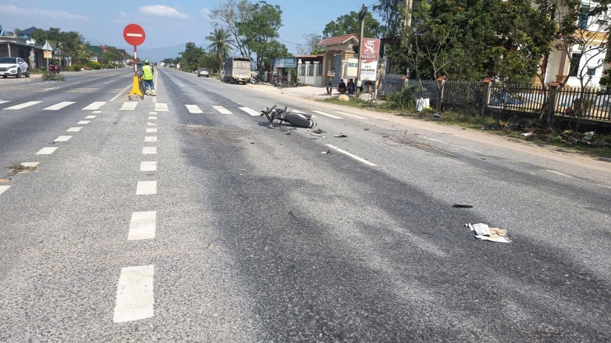 Tai nạn giao thông trên Quốc lộ 1A qua Quảng Trị, 3 người bị thương nặng