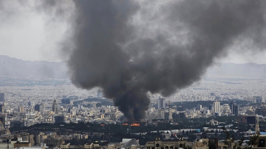 Israel tiếp tục cảnh báo Iran