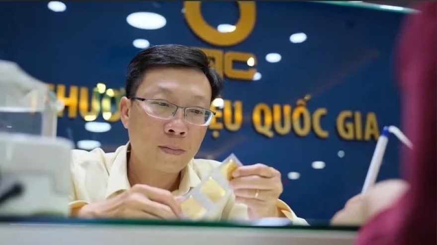 Sáng 31/1, Công ty SJC tạm ngưng giao dịch vàng miếng và vàng nhẫn tại TPHCM