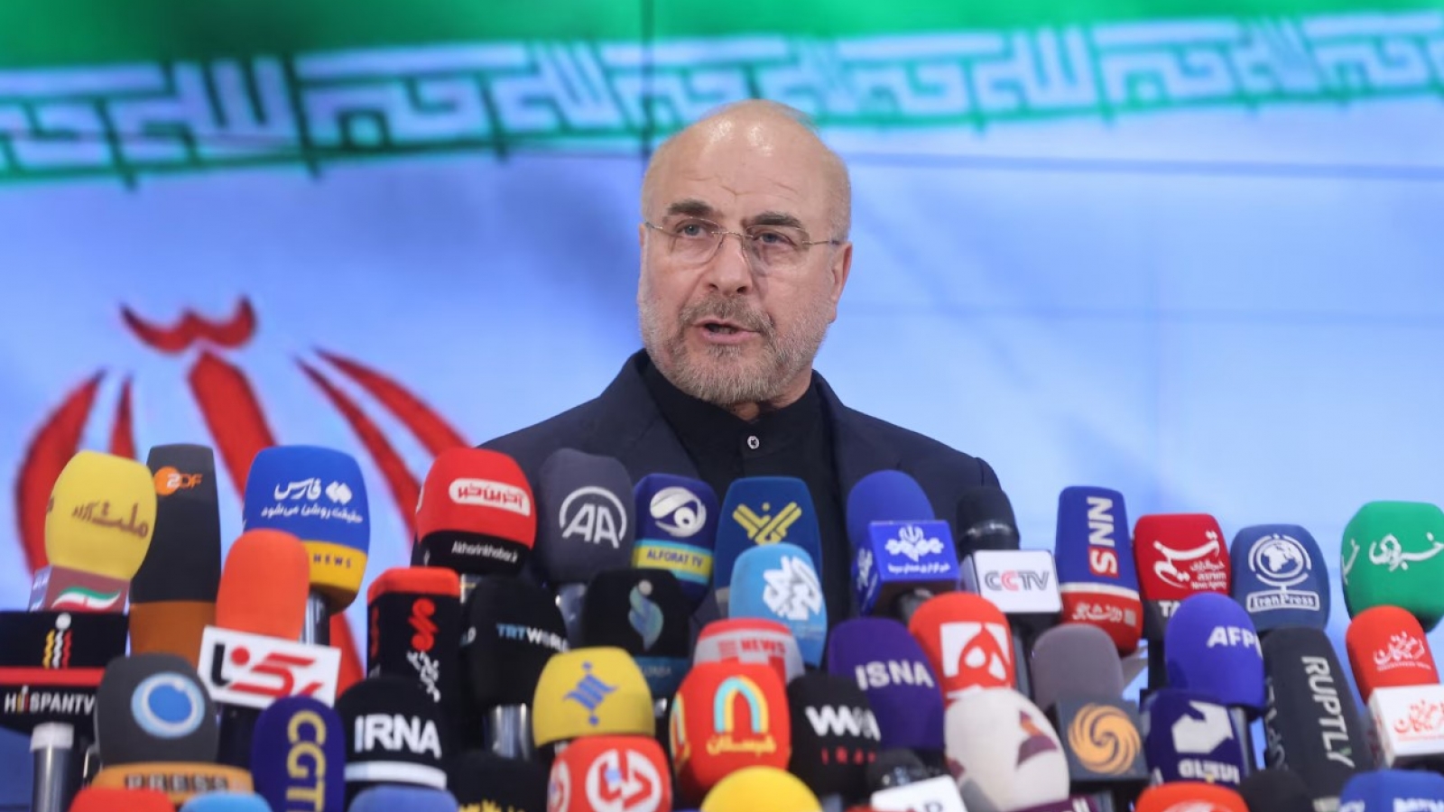 Iran tuyên bố sẽ tấn công phủ đầu nếu bị đe dọa