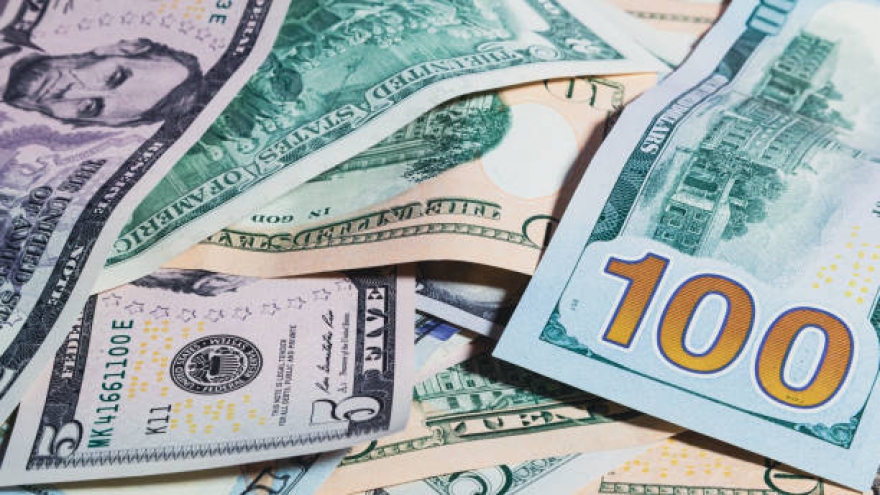 Tỷ giá USD hôm nay 17/1: Giá bán USD dừng ở mốc 26.387 đồng/USD