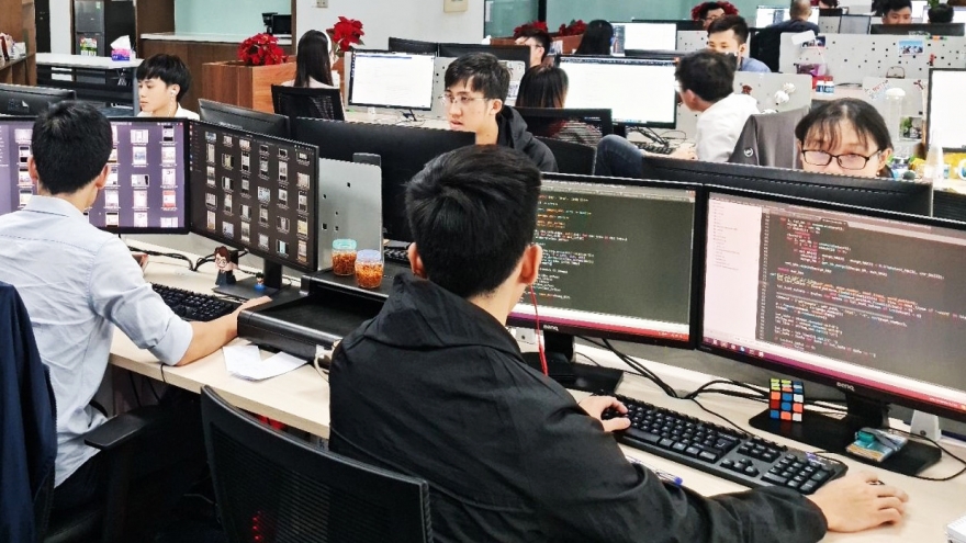 IT remains the highest-paying career amid Vietnam’s economic surge