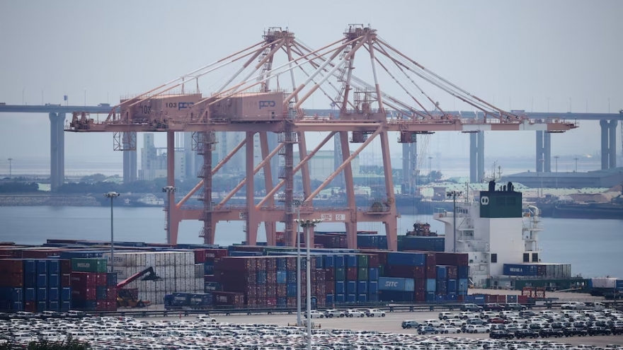 Xuất khẩu Hàn Quốc năm 2025 “vượt cạn” thành công trước hàng rào thuế quan Mỹ