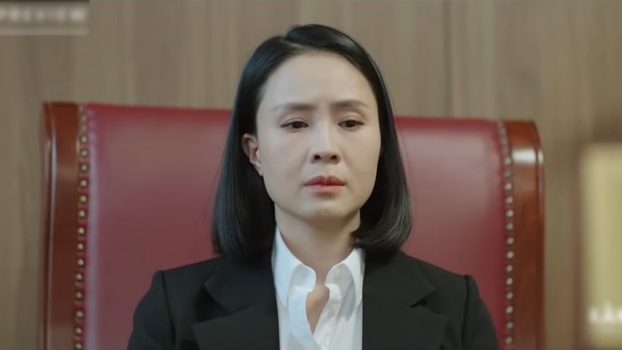 “Lằn ranh” tập 57: Viện phó Thu thất thần khi Triển sắp bị bắt