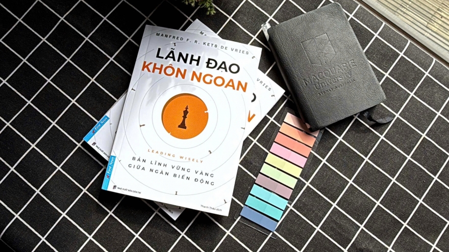 Sách mới: Lãnh đạo khôn ngoan trong thời đại AI