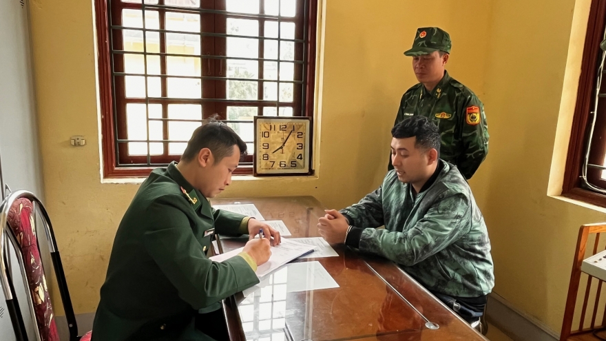 Cuộc truy đuổi gắt gao và màn lộ diện của đường dây vận chuyển người lậu