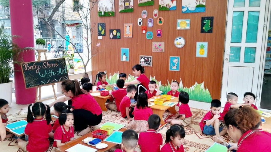 Hiệu trưởng mầm non đứng lớp: Để quản lý “chạm” thực tế hay thêm áp lực?