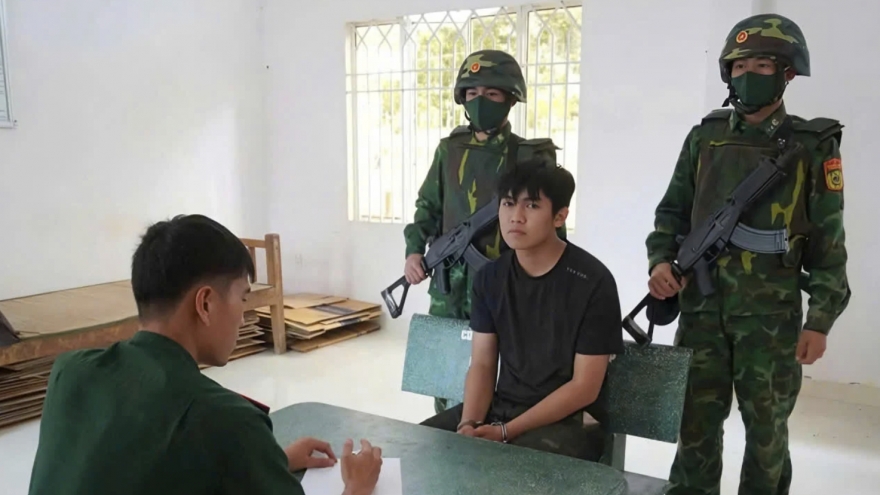 Man charged with organizing illegal exit for two Chinese nationals