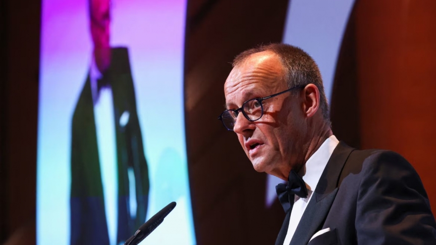 Lý do Đức do dự triển khai lực lượng hoà bình tới Ukraine