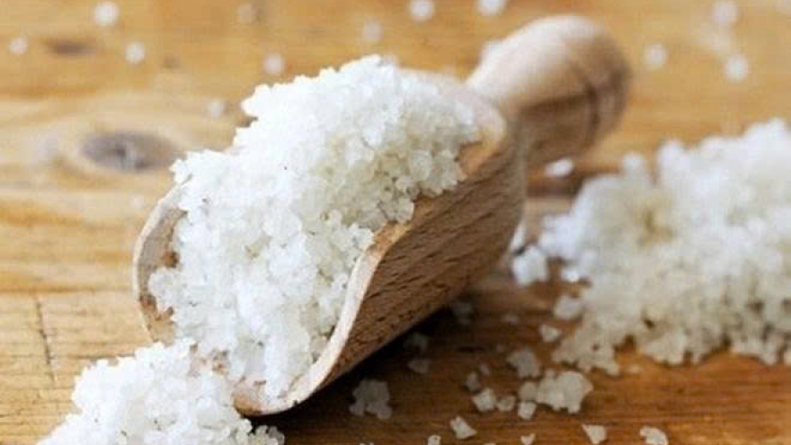 Dùng muối hột đúng cách, lợi cho sức khỏe nhiều hơn bạn nghĩ