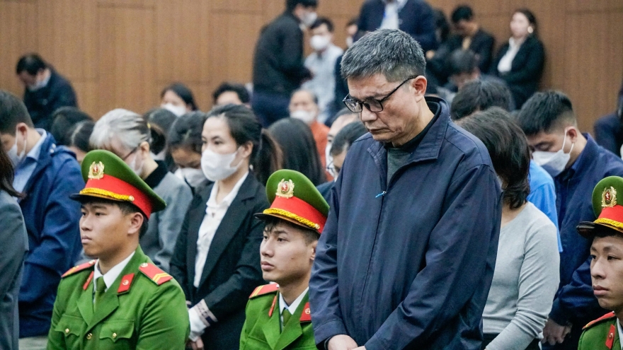 Vụ nhận hối lộ, hai cựu Cục trưởng Cục An toàn thực phẩm xin giảm án