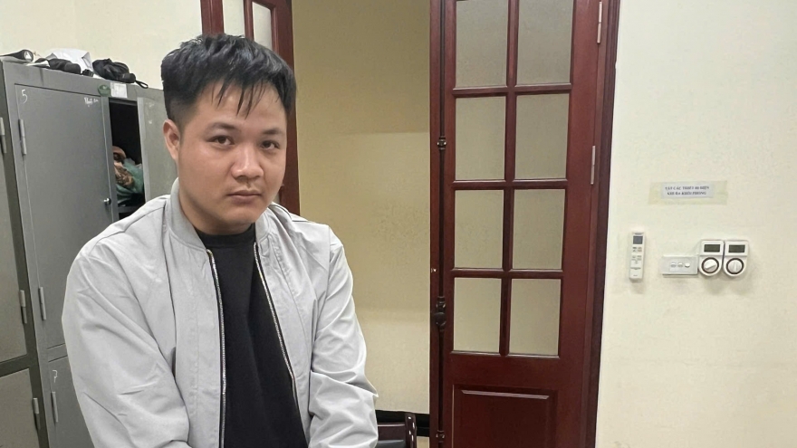 Nhanh chóng bắt giữ đối tượng đập kính ô tô, trộm cắp tài sản tại chung cư