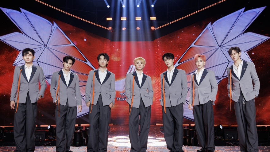 Lộ diện nhóm nhạc đầu tiên bước ra từ “Tân binh toàn năng”