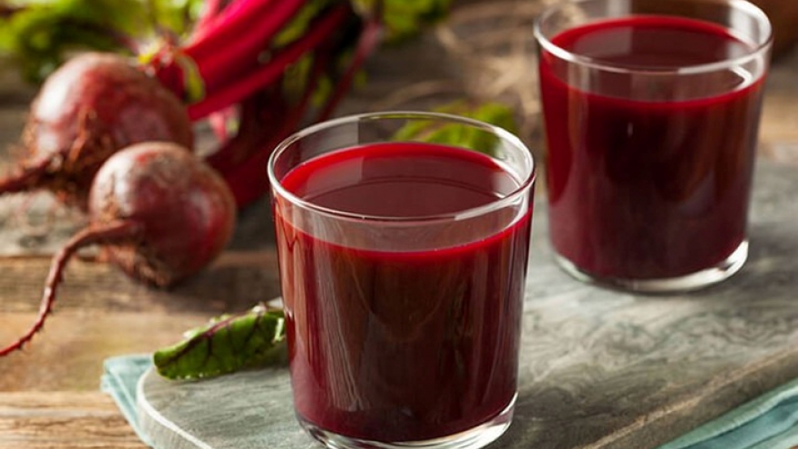 Việt Nam có loại củ màu đỏ siêu dinh dưỡng, ăn vào bổ máu, tốt cho tim mạch