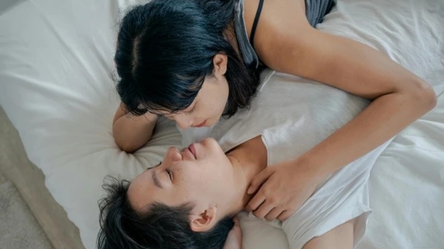 "Yêu" nhiều có gây hại thận?