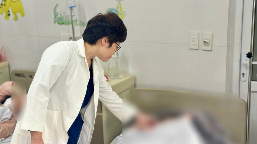 Phá thai bằng thuốc, người phụ nữ 36 tuổi ở Hà Nội bị sốc mất máu nặng