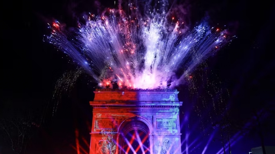 Châu Âu bước vào năm 2026 giữa rực rỡ và thận trọng