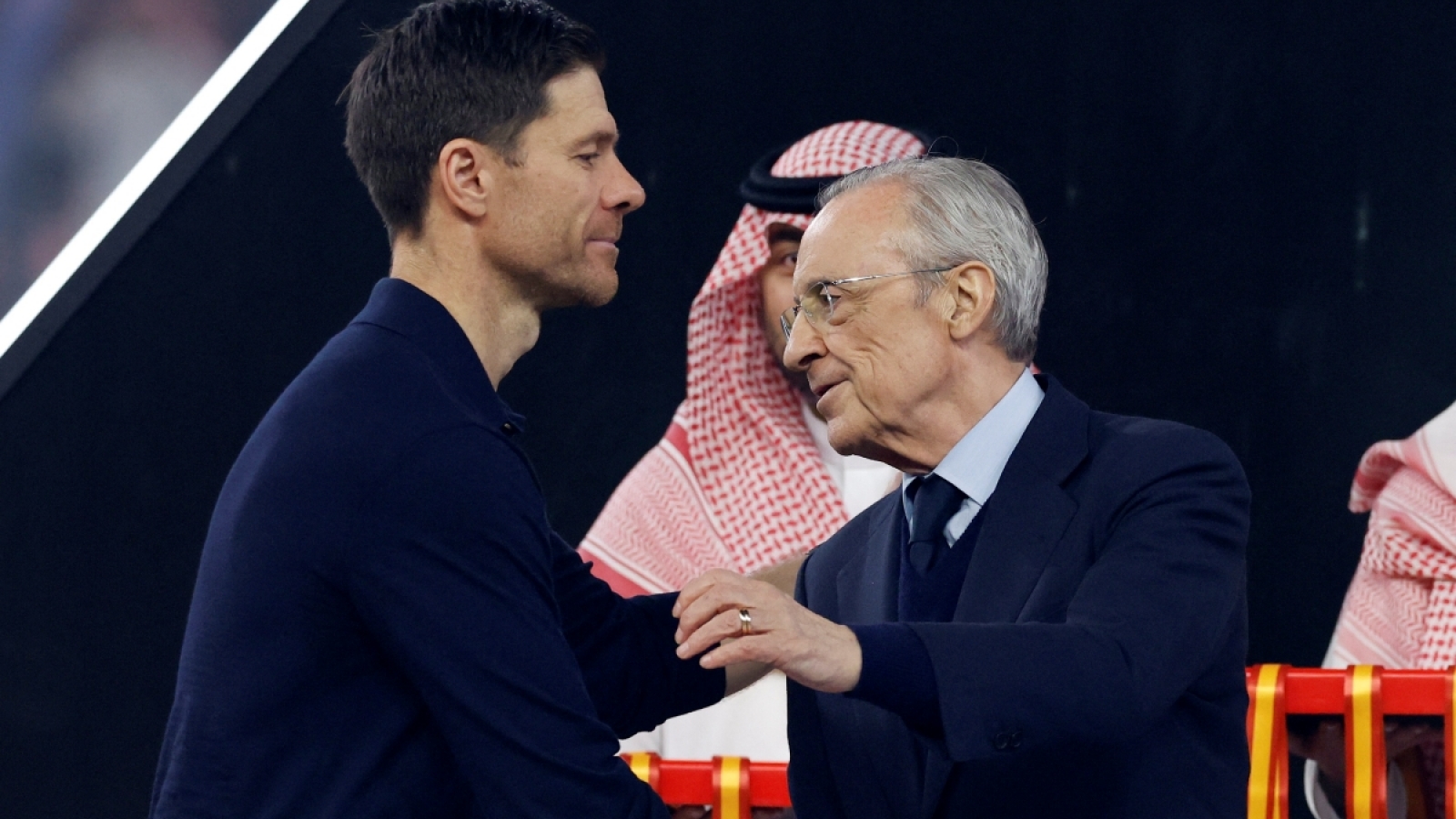 Real Madrid thông báo chia tay HLV Xabi Alonso