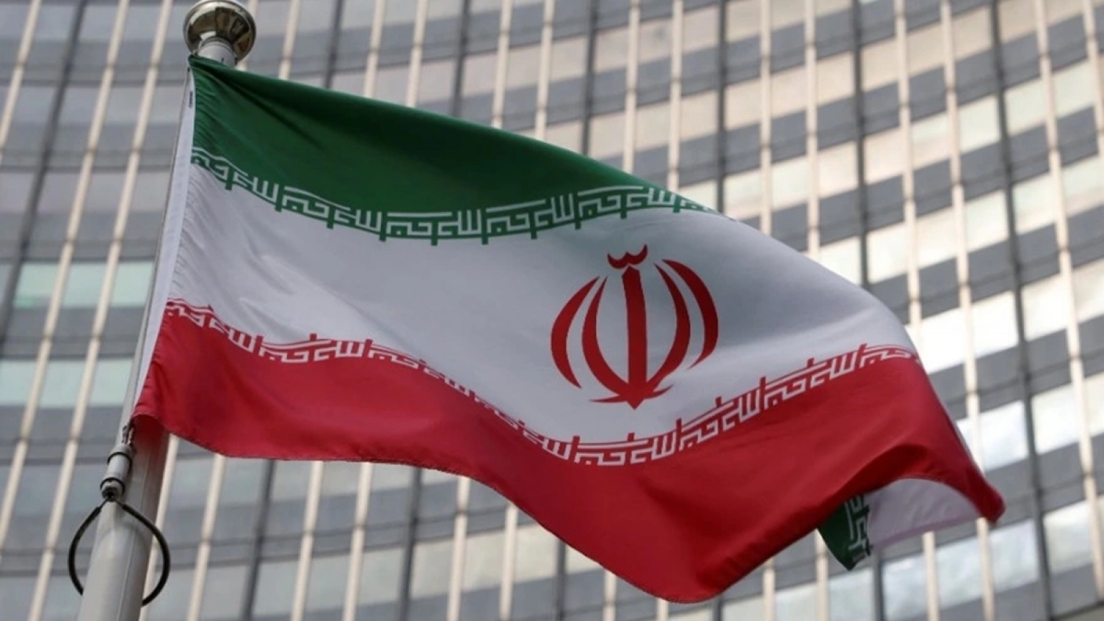 Iran triệu tập các nhà ngoại giao phương Tây, phản đối sự can thiệp nước ngoài