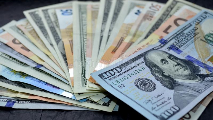 Tỷ giá USD hôm nay 18/3: Giá bán USD tự do tăng lên 27.390 đồng/USD