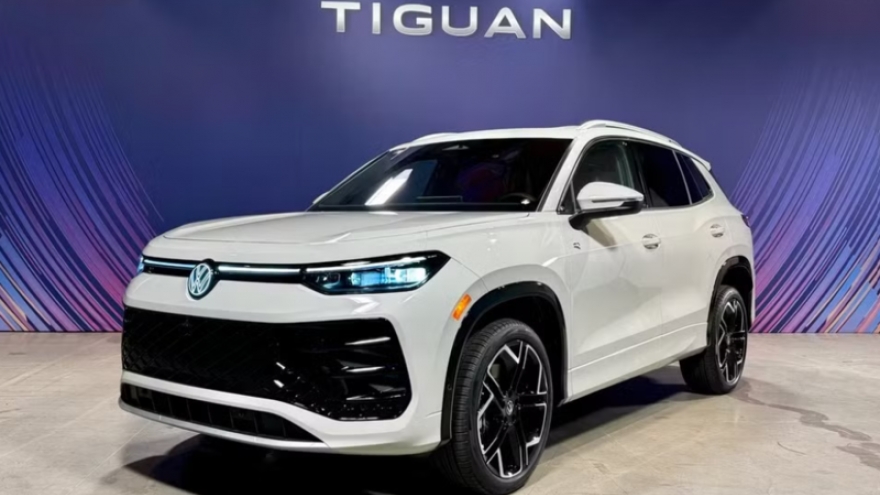 Doanh số xe hybrid vượt qua xe xăng truyền thống tại châu Âu