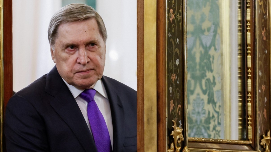 Trợ lý Tổng thống Putin: Nga sẵn sàng tiếp đón ông Zelensky tới đối thoại