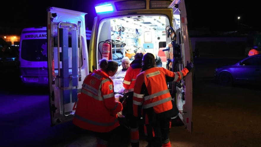 Vụ va chạm tàu cao tốc ở Tây Ban Nha: Số người thiệt mạng tăng lên 39