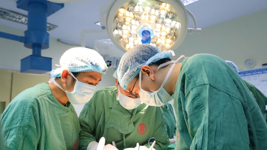 Ca ghép thận thứ 5 thành công – Dấu mốc làm chủ kỹ thuật y học chuyên sâu