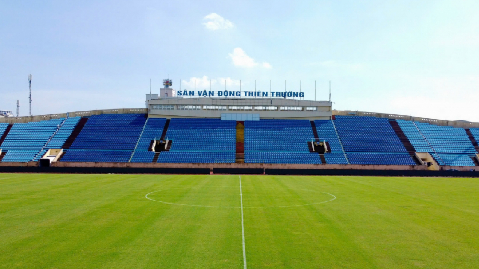 Thien Truong Stadium selected for Vietnam-Malaysia Asian Cup qualifier