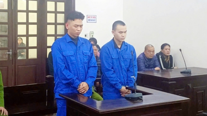 Đưa ra xét xử "tổng tài" gây rối tại quán cafe ở Hà Nội