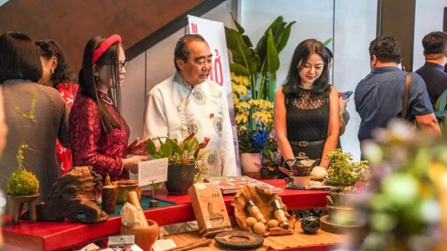 Lunar New Year tours boom