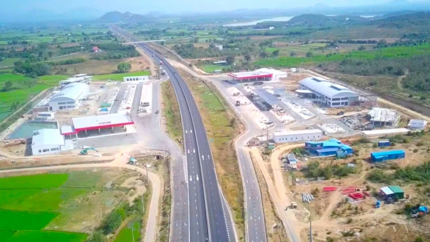 Thêm một trạm dừng nghỉ trên cao tốc Bắc-Nam hoạt động trước Tết Nguyên đán