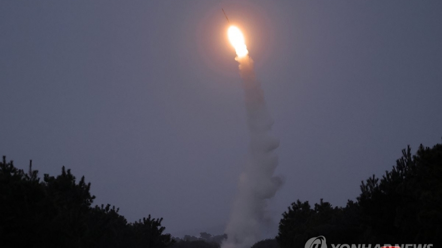 Nhật Bản và Hàn Quốc tố Triều Tiên phóng tên lửa đạn đạo