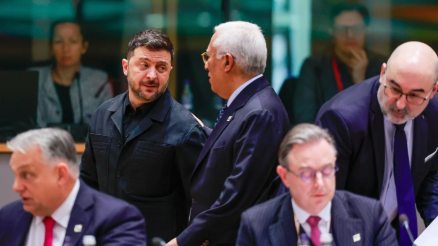 Ukraine sắp nhận đợt giải ngân đầu tiên từ khoản vay 90 tỷ euro của EU