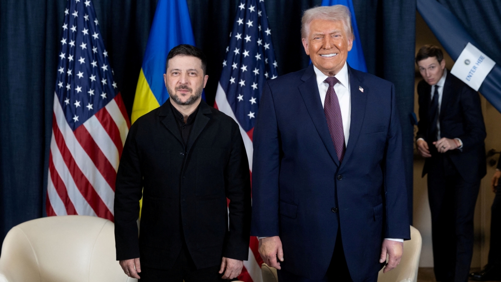Ukraine công bố thỏa thuận an ninh lịch sử với Mỹ tại Davos