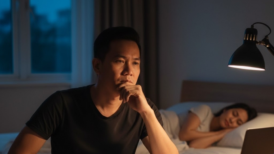 Cưới vợ hơn 10 tuổi, tôi dần sa ngã vào mối quan hệ sai trái với cô gái trẻ