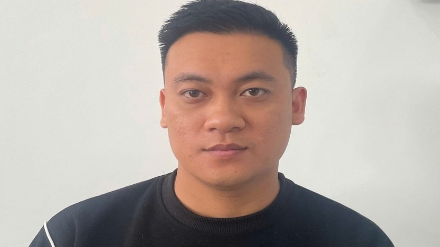 Tạm giữ nam thanh niên cho vay tiền với lãi suất "cắt cổ"