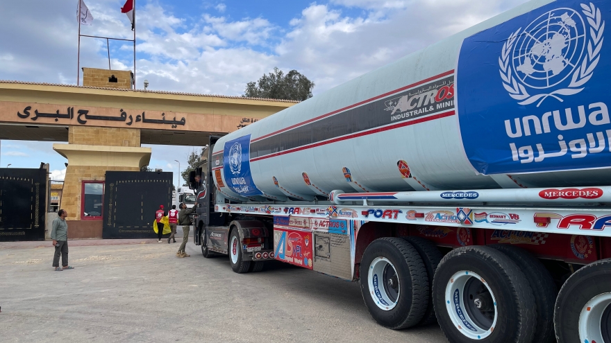 Ai Cập chuyển thêm hàng cứu trợ, Israel tiếp tục tấn công vào Gaza