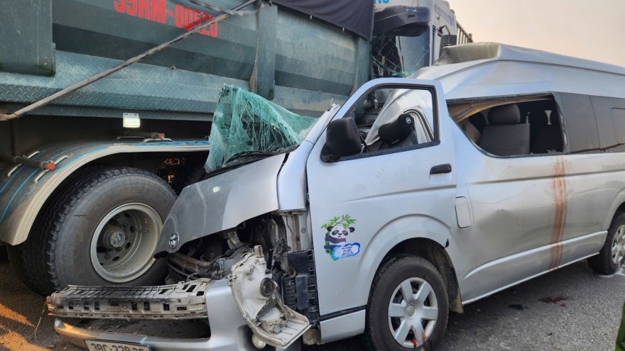 Khởi tố vụ tai nạn giao thông đặc biệt nghiêm trọng trên cao tốc Mai Sơn – QL45