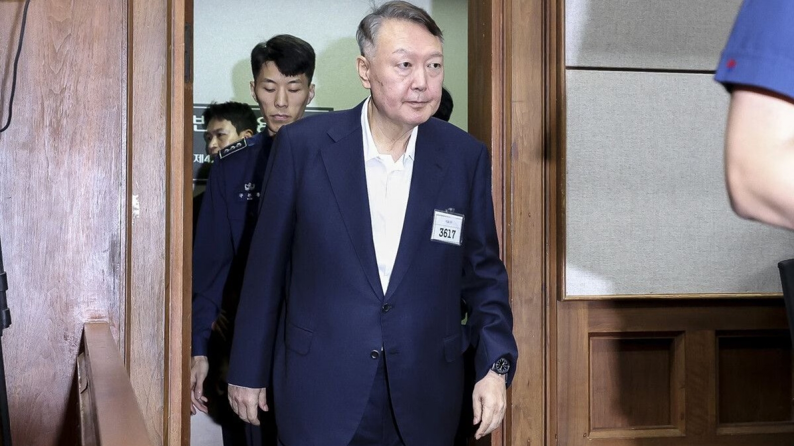 Cựu Tổng thống Hàn Quốc Yoon Suk Yeol hầu tòa vì cáo buộc gây nội loạn