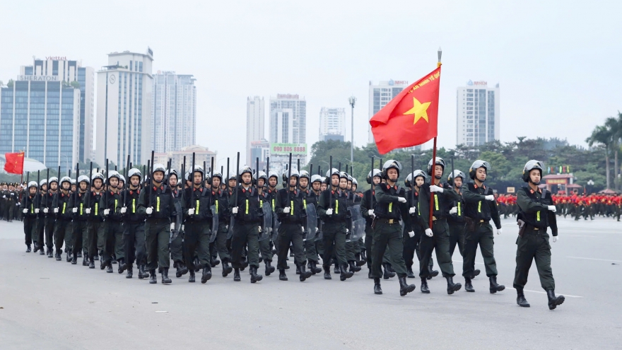 Lực lượng công an diễn tập phương án bảo vệ Đại hội XIV của Đảng tại Hà Nội